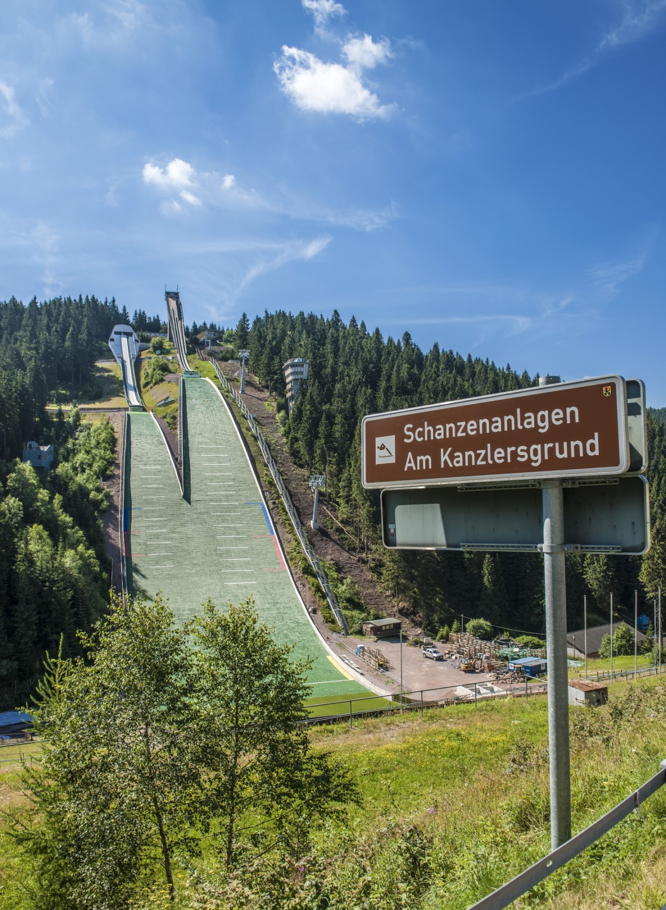 Kanzlersgrund Oberhof, Zement und Beton