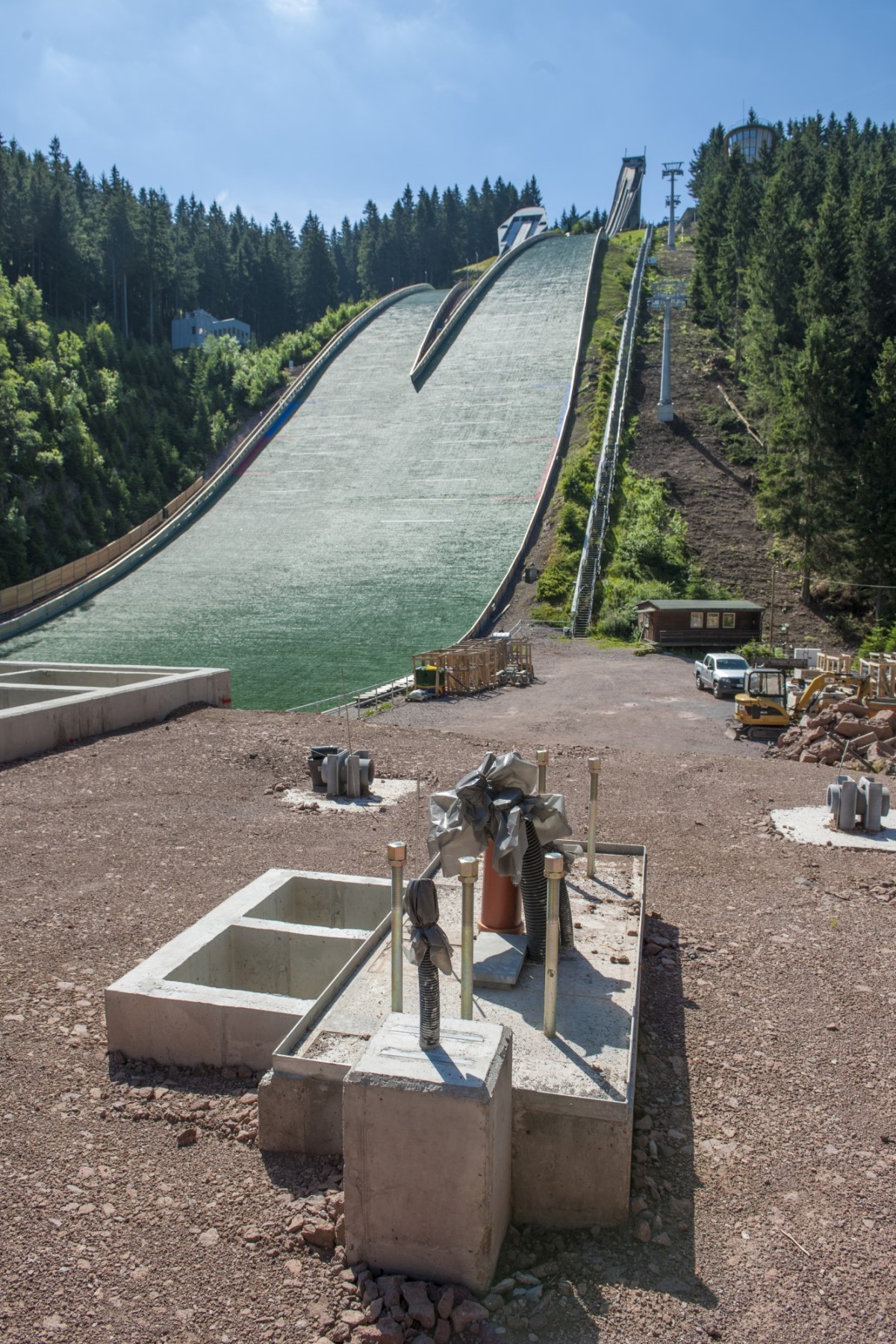 Kanzlersgrund Oberhof, Zement und Beton