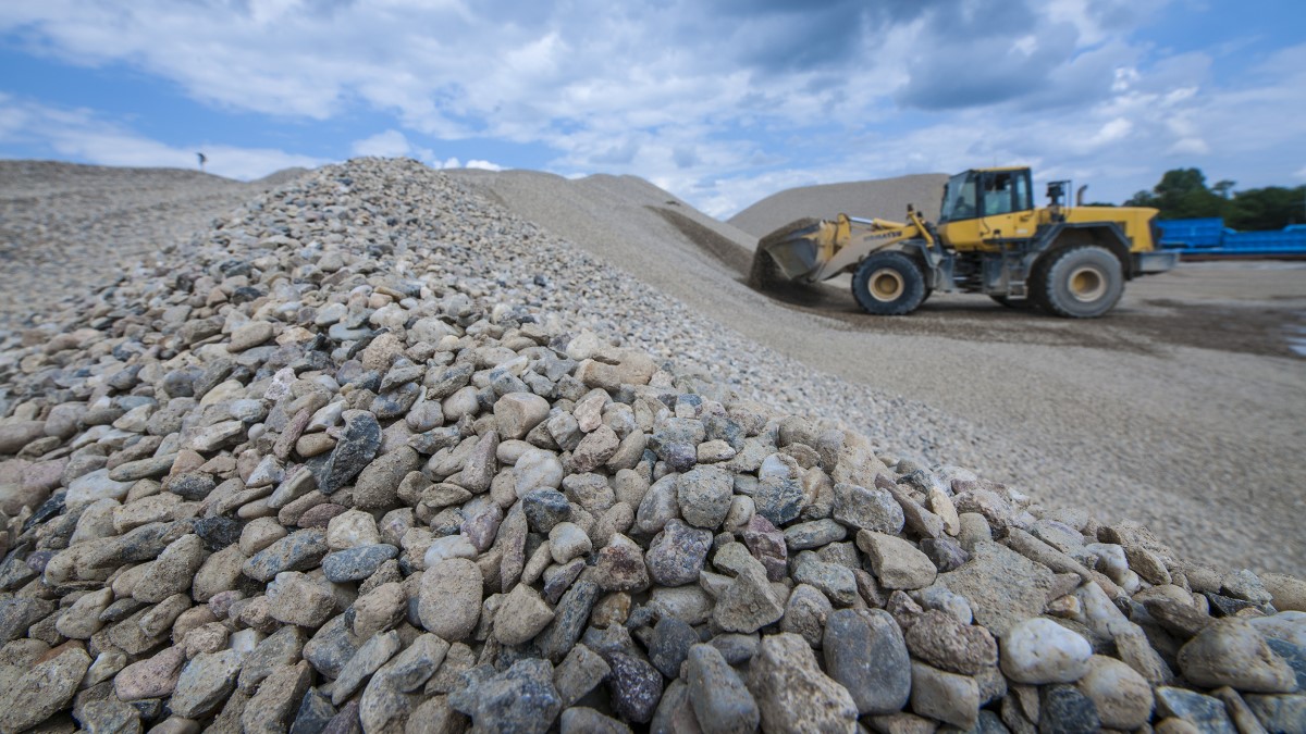 Das Schließen des Materialkreislaufs von Sand, Zuschlagstoffen und Zementstein ist ein wichtiger Hebel zur CO₂-Reduzierung.