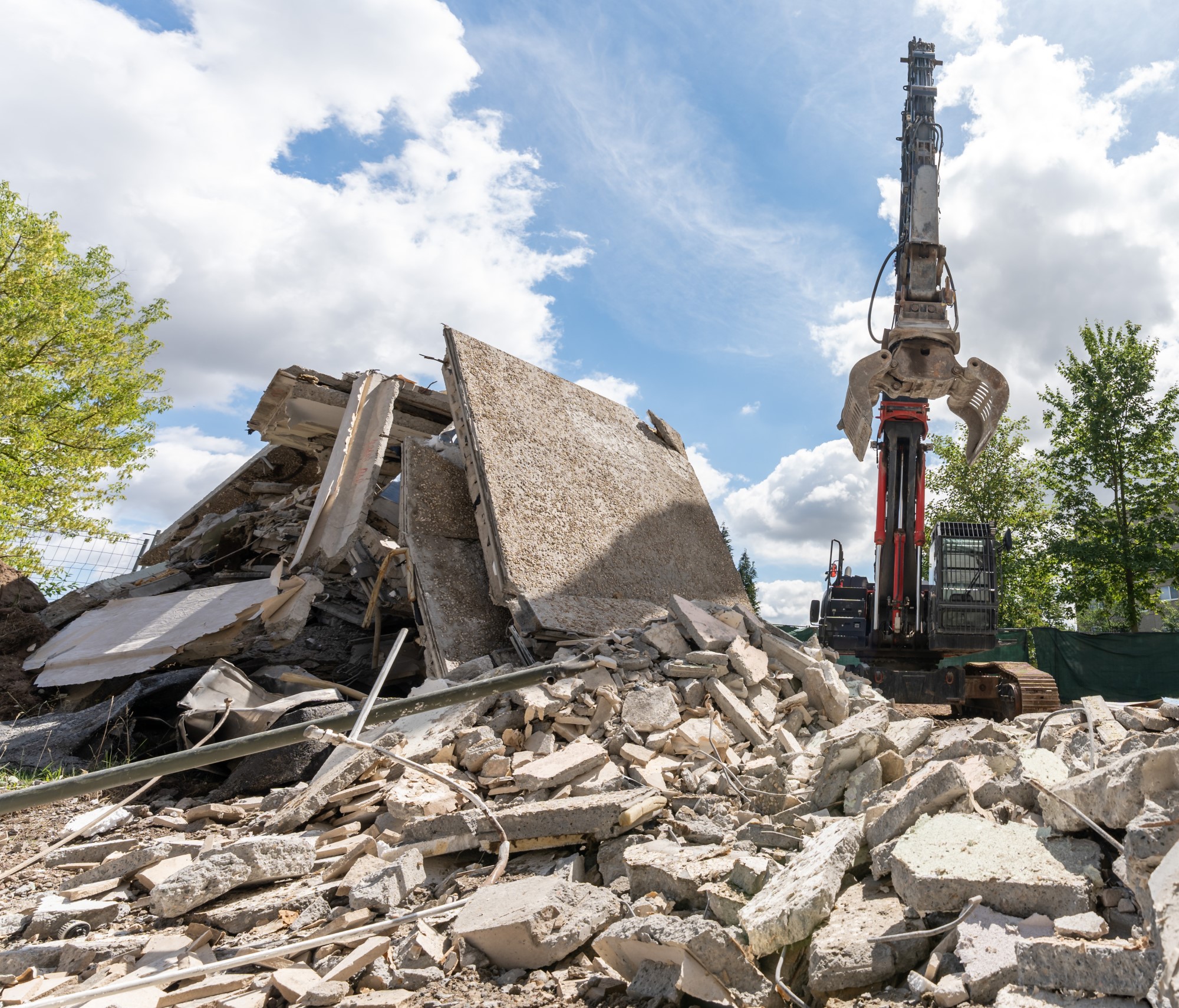 Heidelberg Materials setzt Altbeton aus dem Rückbau sowohl in der Herstellung von neuem Beton und Betonwaren als auch bei der Herstellung von Zement ein.