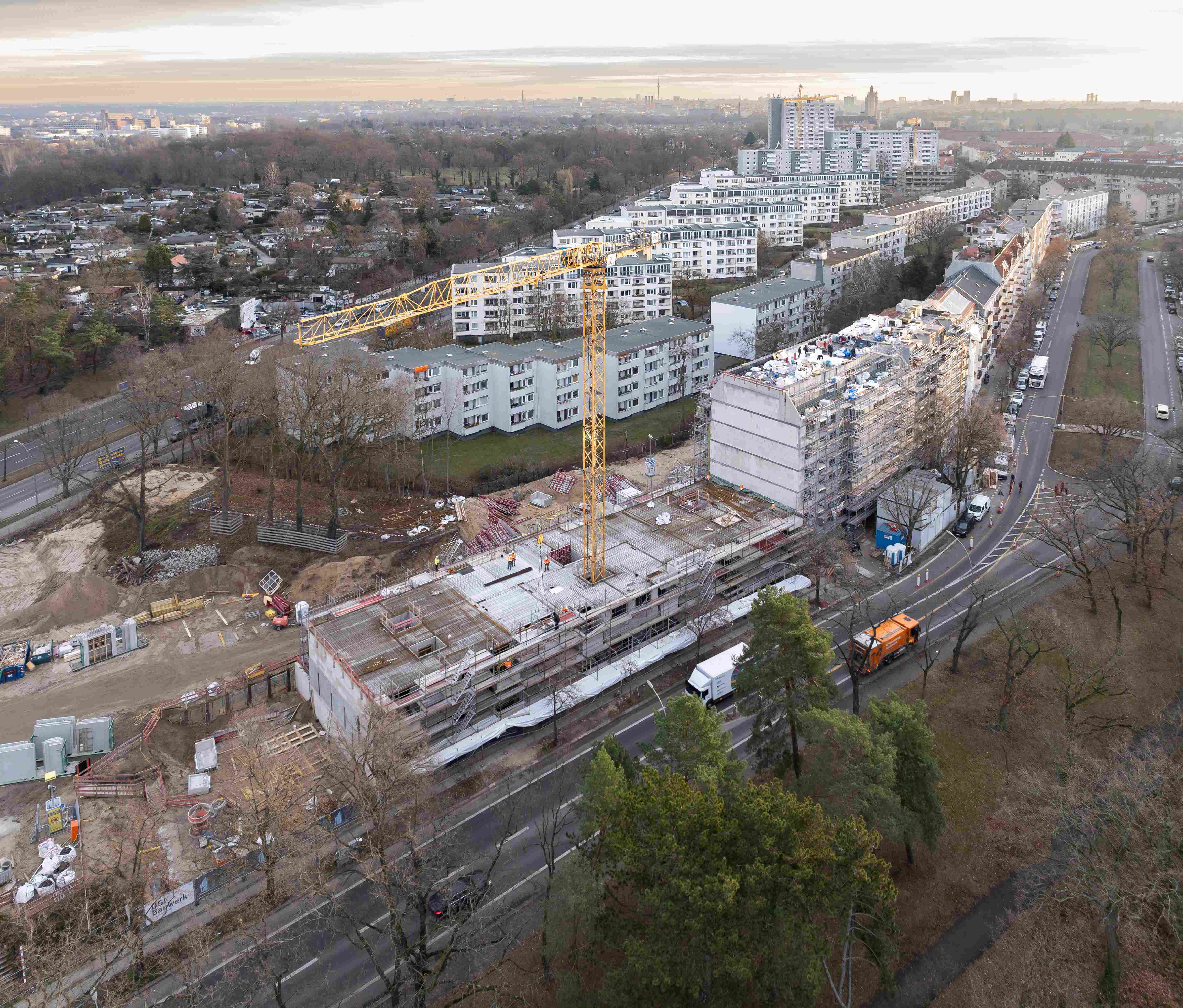 Allein durch den Zementwechsel, also den Einsatz des von Heidelberg Materials entwickelten evoBuild®, konnten wir eine zirka 30-prozentige CO2- Einsparung gegenüber herkömmlichem Beton erreichen.