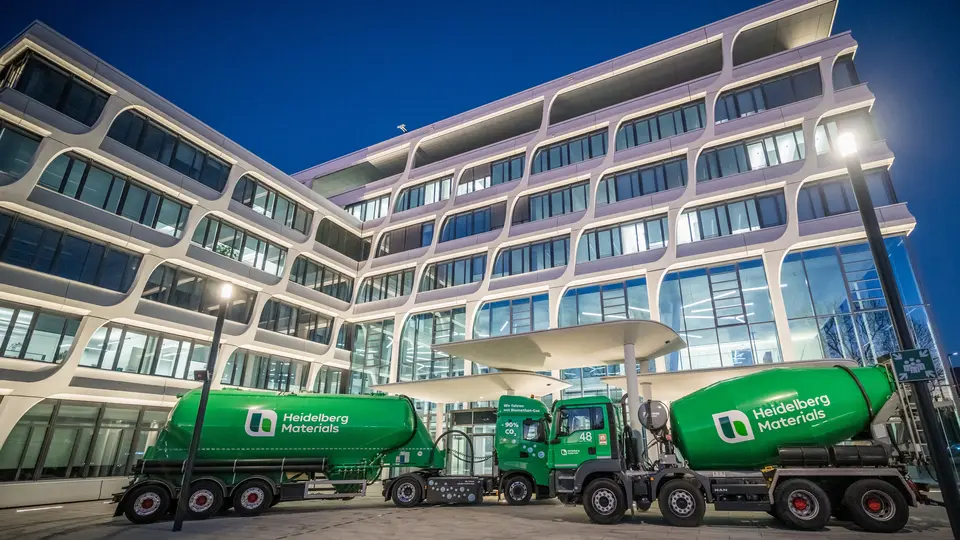 Unsere Zukunft ist nachhaltig. Unsere Zukunft ist digital. Und sie geht weit über Zement hinaus. HeidelbergCement wird in der Deutschlandorganisation zu Heidelberg Materials.