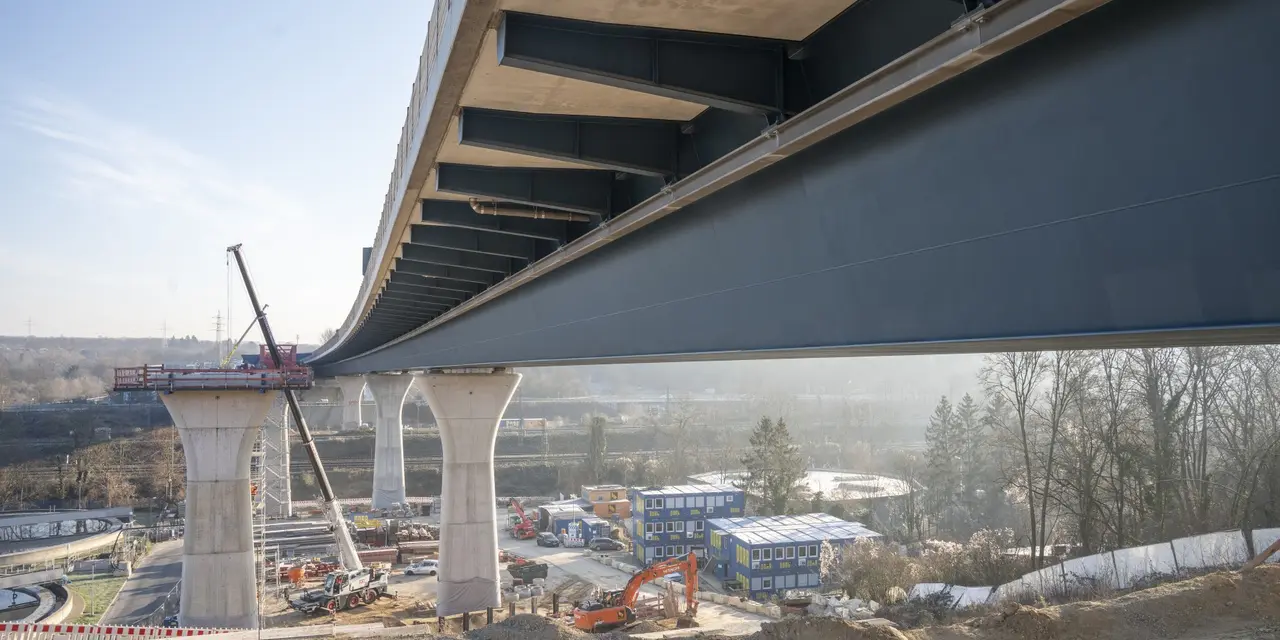 Neubau der Salzbachtalbrücke mit Beton von Heidelberg Materials