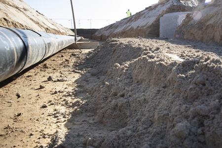Thermisch abgestimmte Bettungssande für Erdkabelanlagen sind von zentraler Bedeutung, um die Betriebssicherheit der Kabel zu gewährleisten.