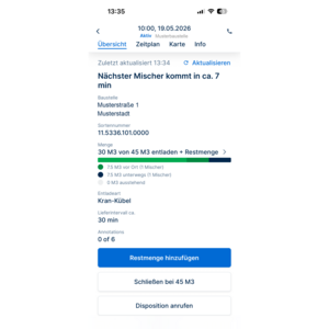 Anzeige einer Lieferstatus-App mit Informationen zur Ankunft eines Betonmischers und Ladungsdetails.